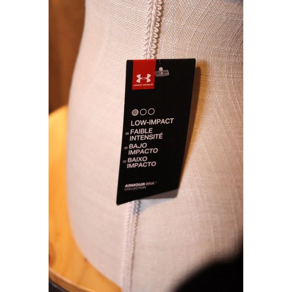 Under Armour Cross Back Gray/Pink low impact Sports Bra M New - Picture 4 of 4